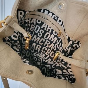 Marc Jacobs leather bag